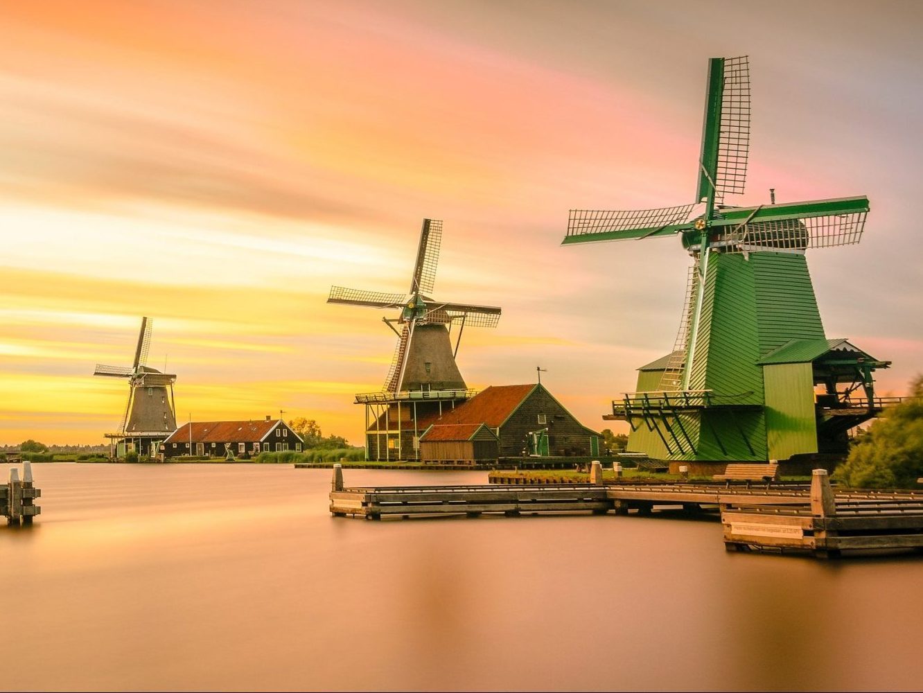 The Dutch countryside and Amsterdam windmills - We are Amsterdam